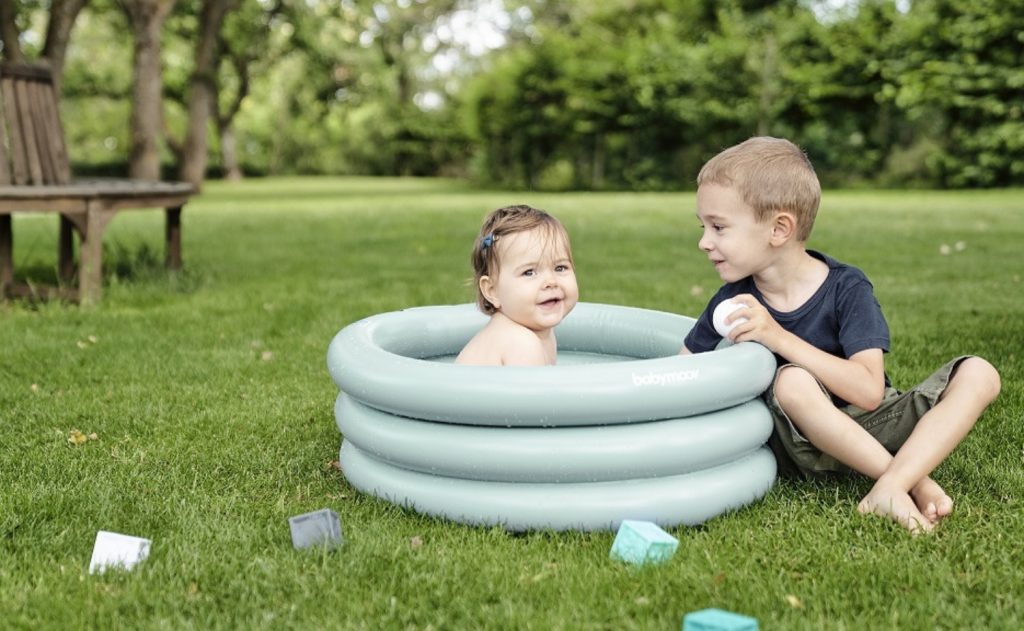 Babymoov 2-u-1 putna kadica i bazenčić za ljetnu igru bebe